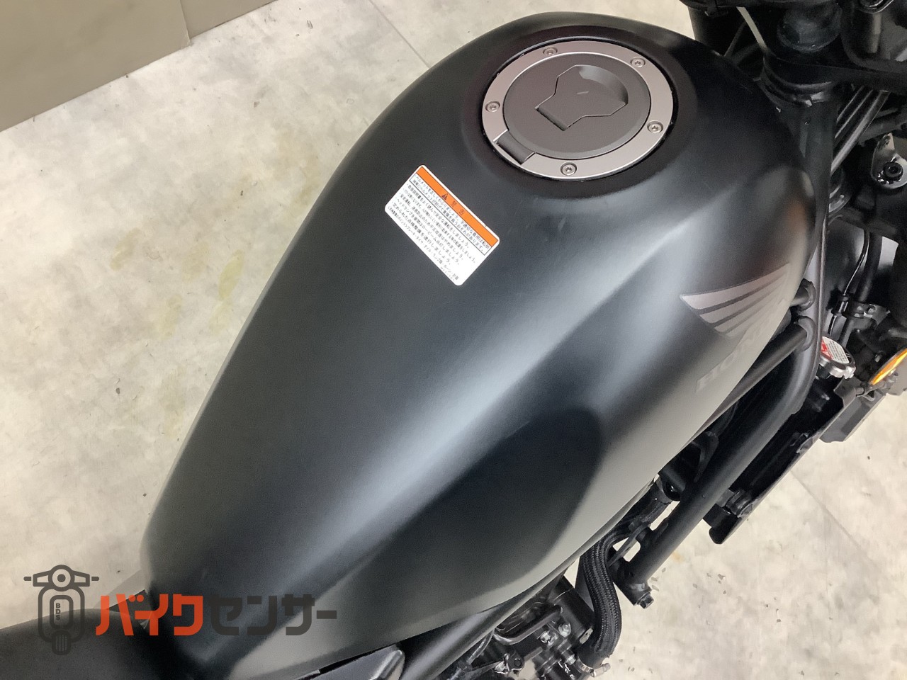 ホンダ　レブル250　前後セット　純正タイヤ　溝9.9分山　 新車取り外し HONDA ホンダ レブル250 純正タイヤ 溝9.9分山 新車取り外し ホンダ