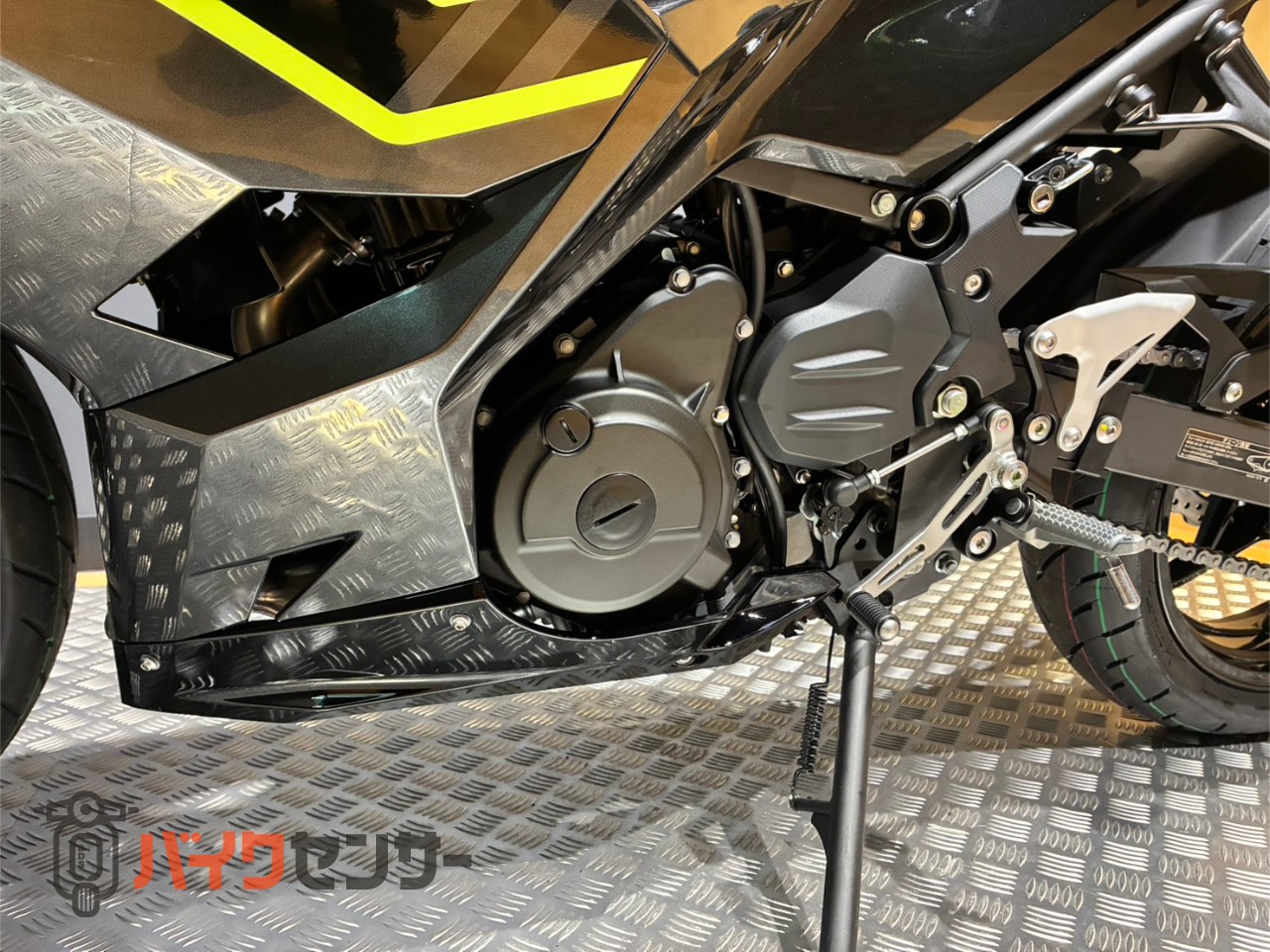 カワサキ Ninja400 2027年モデル B702315| BDSバイクセンサー