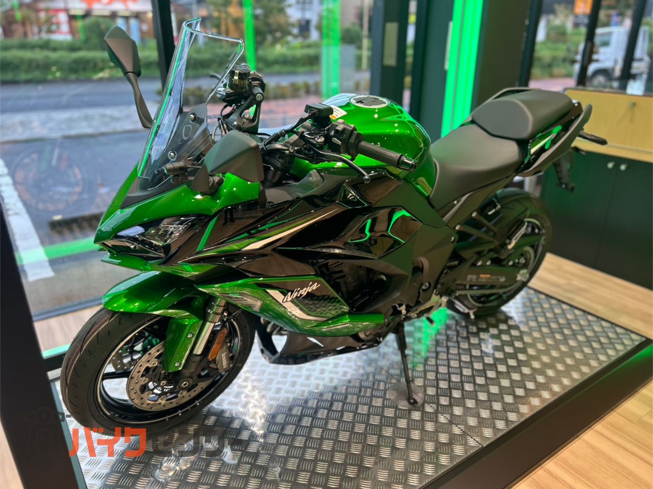 カワサキ Ninja1100SX SE 2026年モデル エメラルドグリーン×メタリック