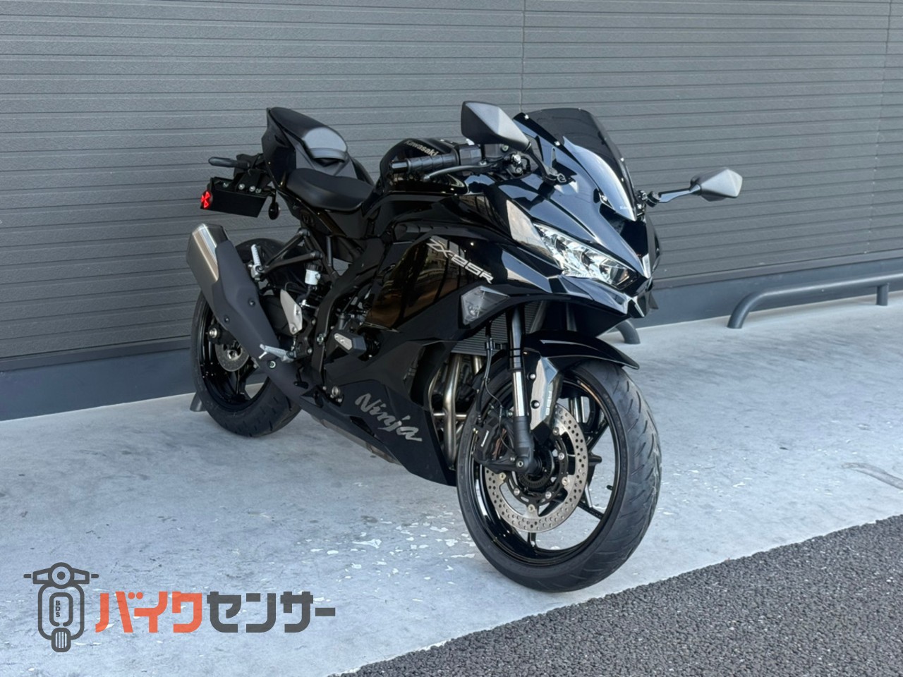 カワサキ Ninja ZX-25R SE 2027年モデル メーカー保証2年＋プラザ保証1