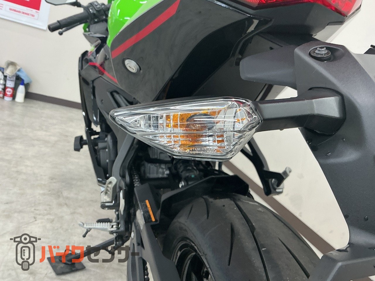 カワサキ ZX－25R SE 2022年モデル フルノーマル B703243