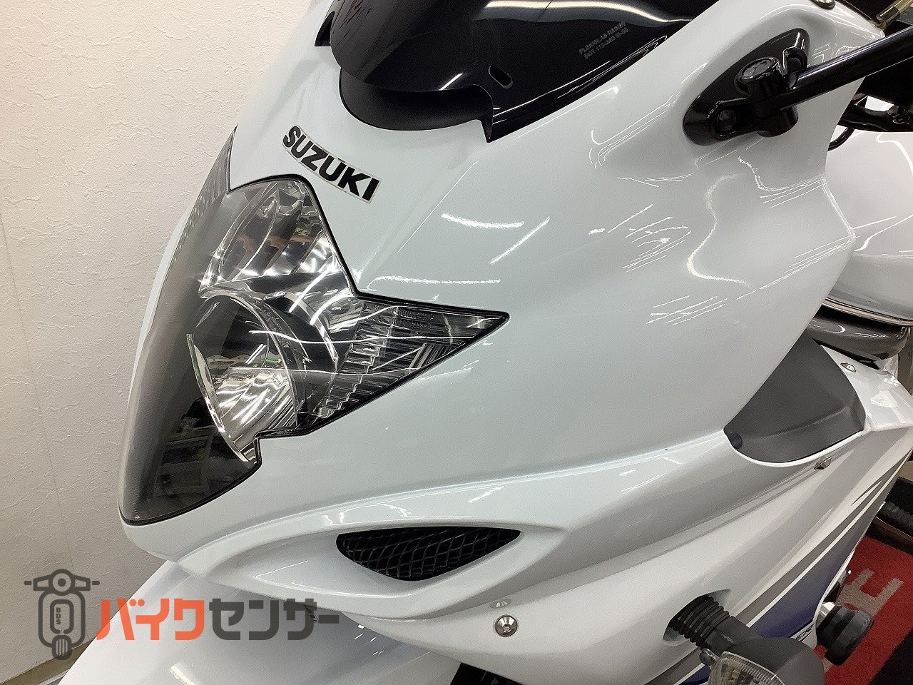 スズキ バンディット1250F BEAMS製マフラー グリップ