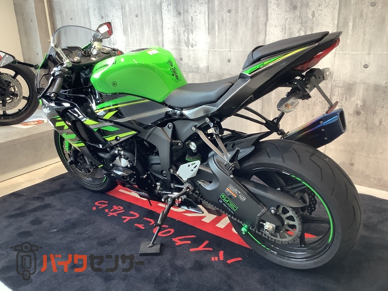 カワサキ Ninja ZX-6R 1000ccにはない。636だけの世界。！! B703946