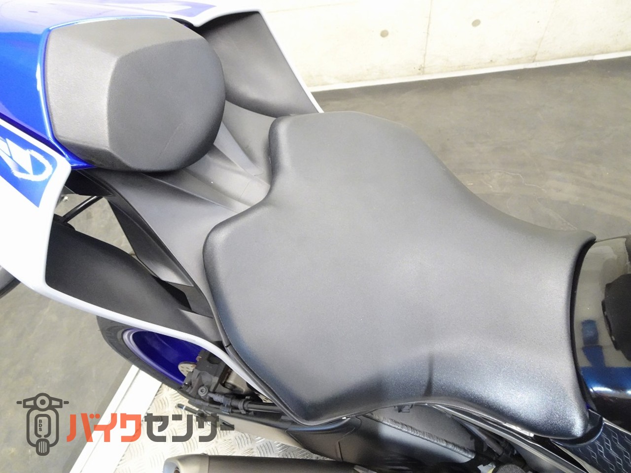 ヤマハ YZF-R6 RJ27 逆車 2020年モデル フェンダーレス プーチ