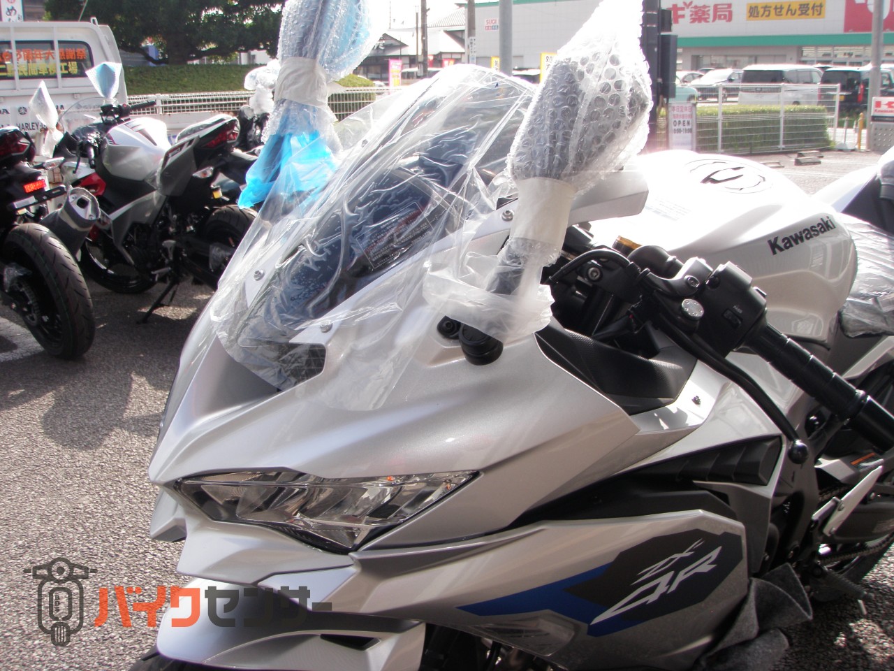 カワサキ Ninja ZX-4R SE B704174| BDSバイクセンサー
