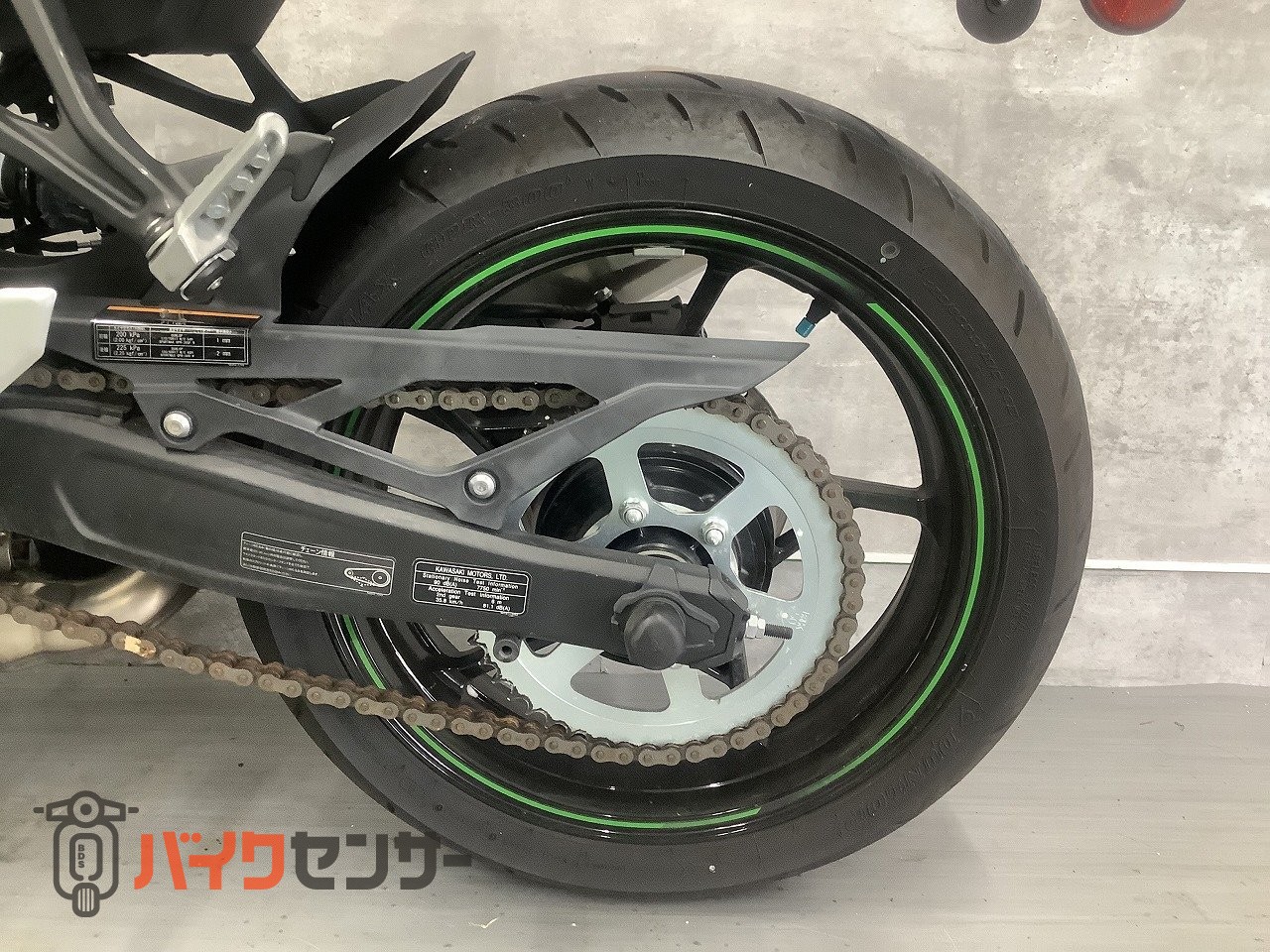 カワサキ Ninja ZX-25R SE マルチバー ABS B704229| BDSバイクセンサー