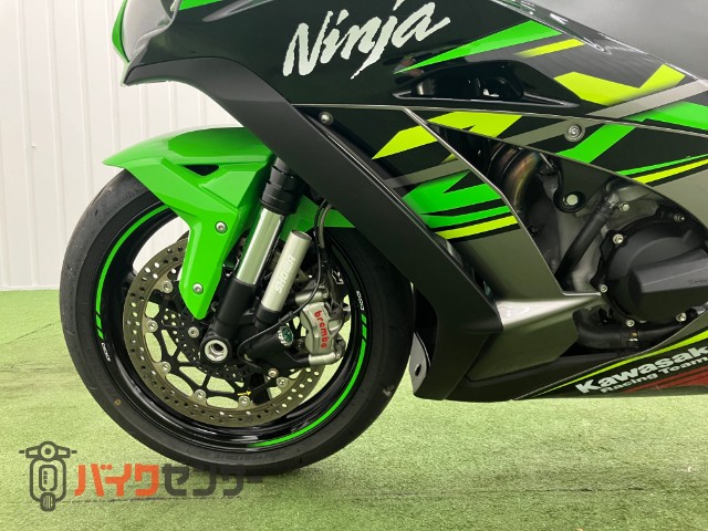 Ninja ZX-10R - KAWASAKI | CHAMPION 76 | チャンピオン 76