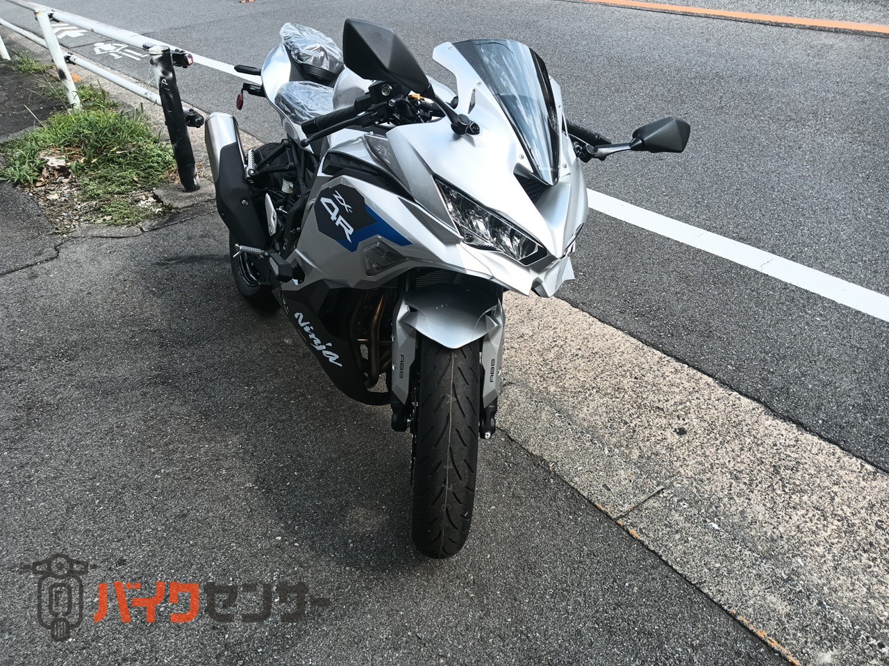 カワサキ Ninja ZX-4R SE B704492| BDSバイクセンサー