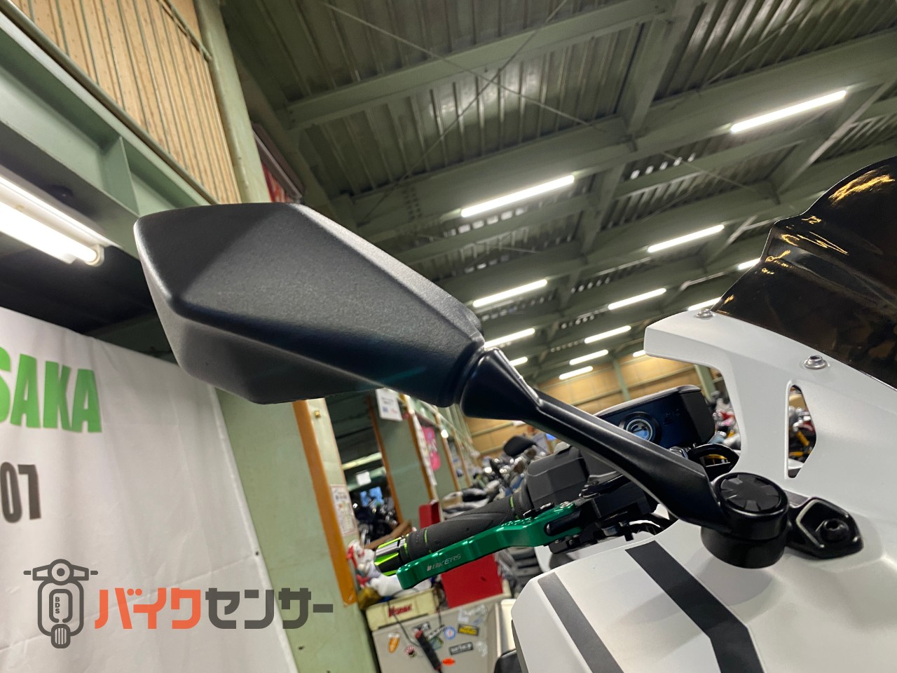 カワサキ Ninja ZX-4R SE 2025年式モデル ワンオーナー フェンダーレス