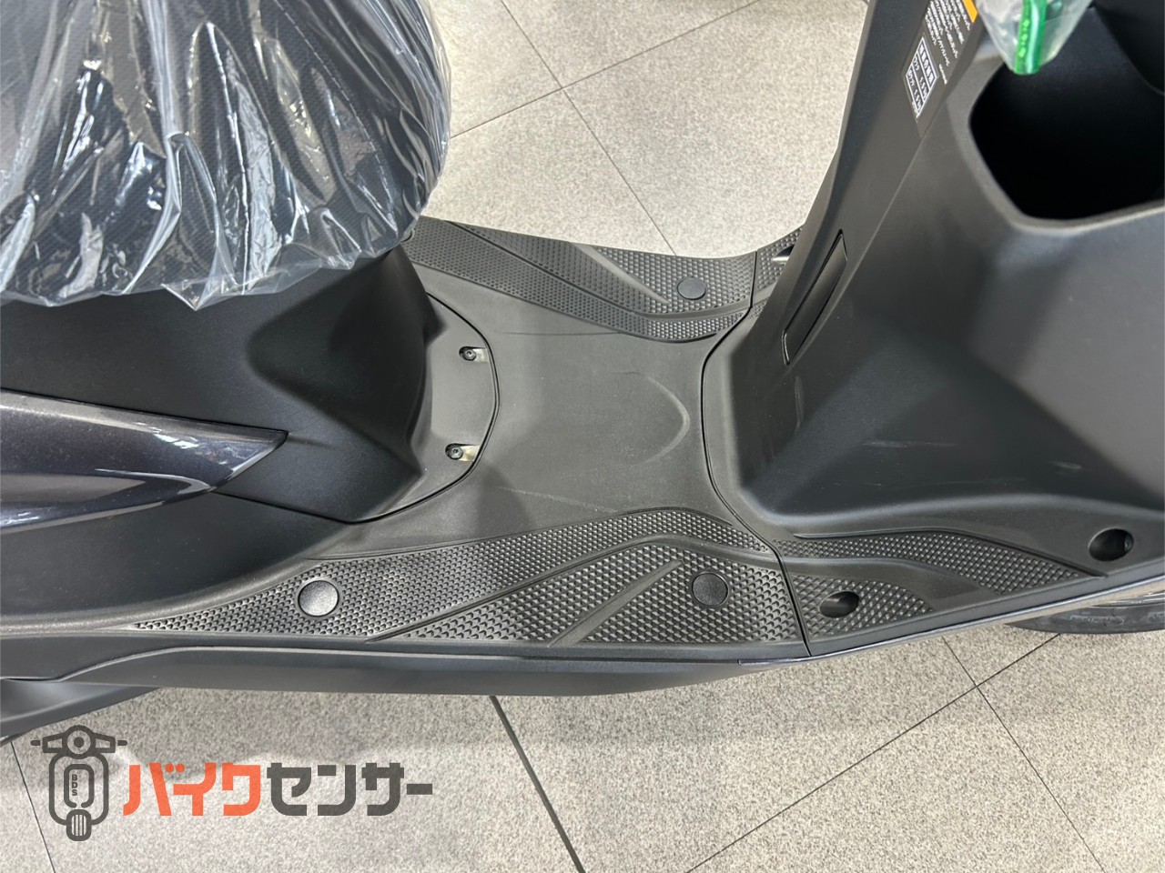 ヤマハ AXIS Z 2026年モデル ダークブルーイッシュグレーメタリック8