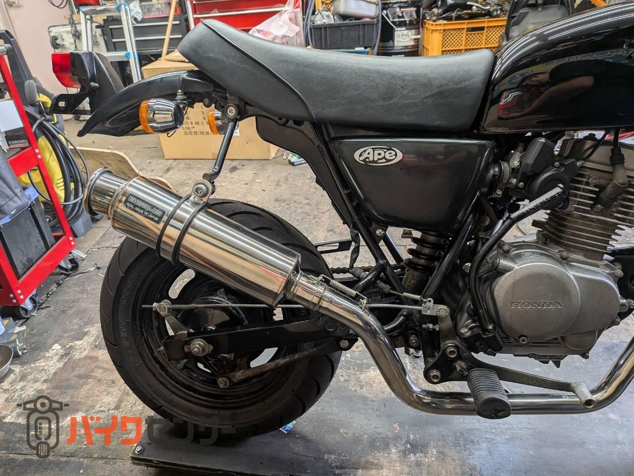 ホンダ エイプ50 タイヤ前後新品 社外マフラー 4サイクル