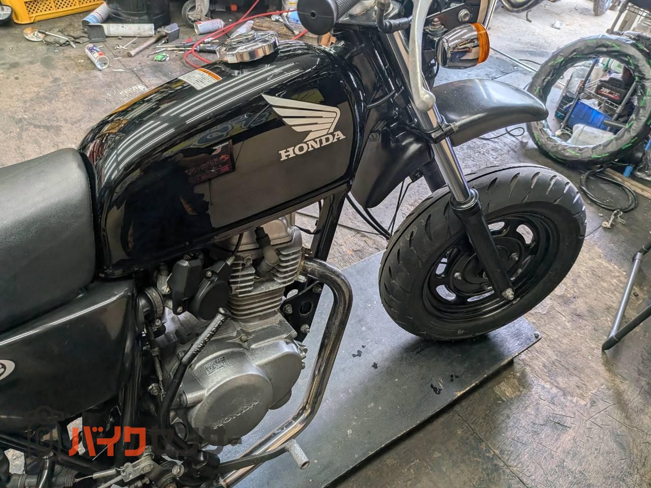 ホンダ エイプ50 タイヤ前後新品 社外マフラー 4サイクル