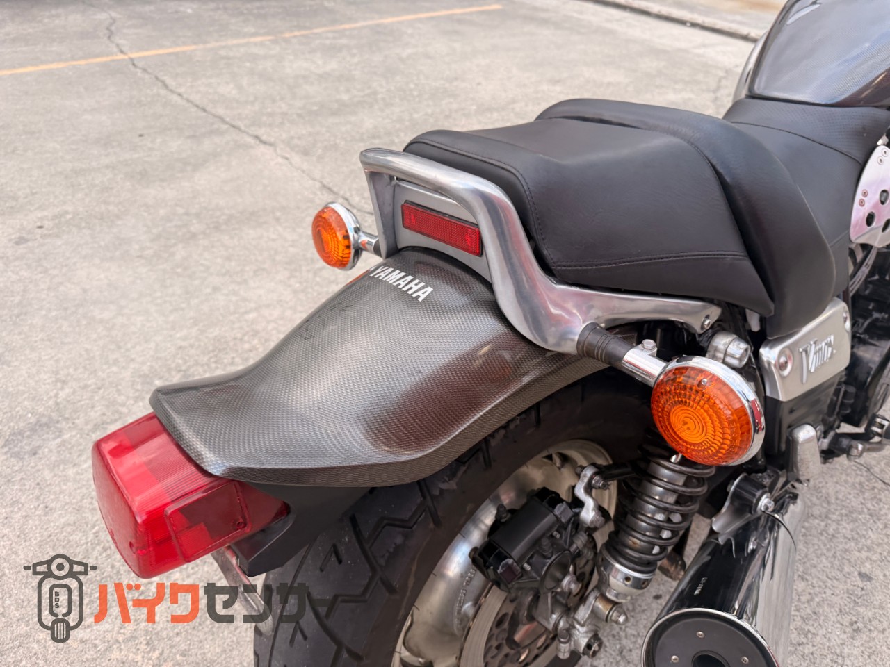 ヤマハ V-MAX1200 2001年モデル・カナダ仕様・カーボン調フェンダー