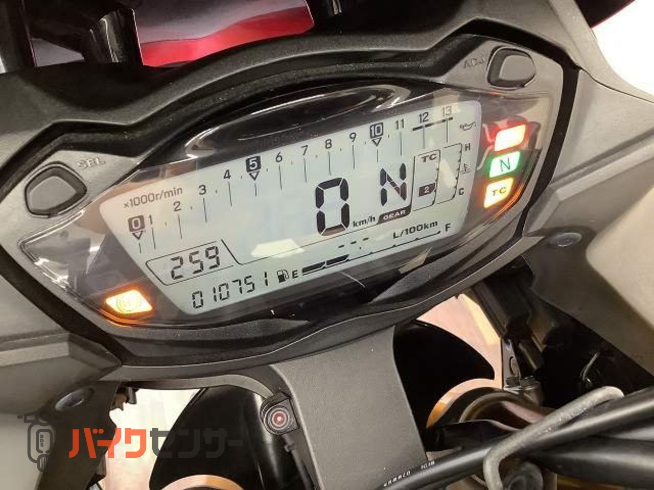 スズキ GSX-S1000F ABS バックステップ・エンジンスライダー