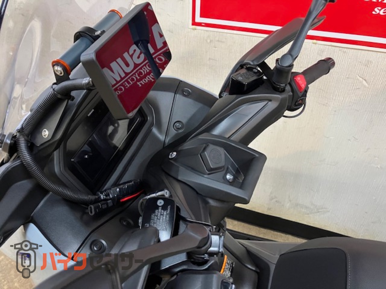 ヤマハ X-MAX250 2025年モデル ワンオーナー車 電動スクリーン装備