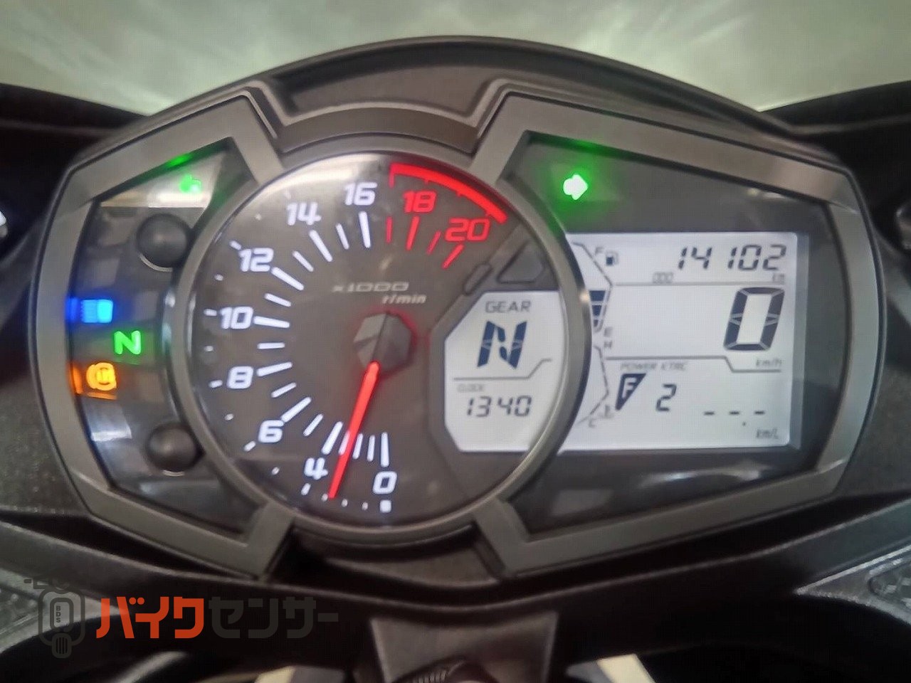 カワサキ ZX-25R みんなが待ってた令和の4気筒250ccは趣味から日常まで