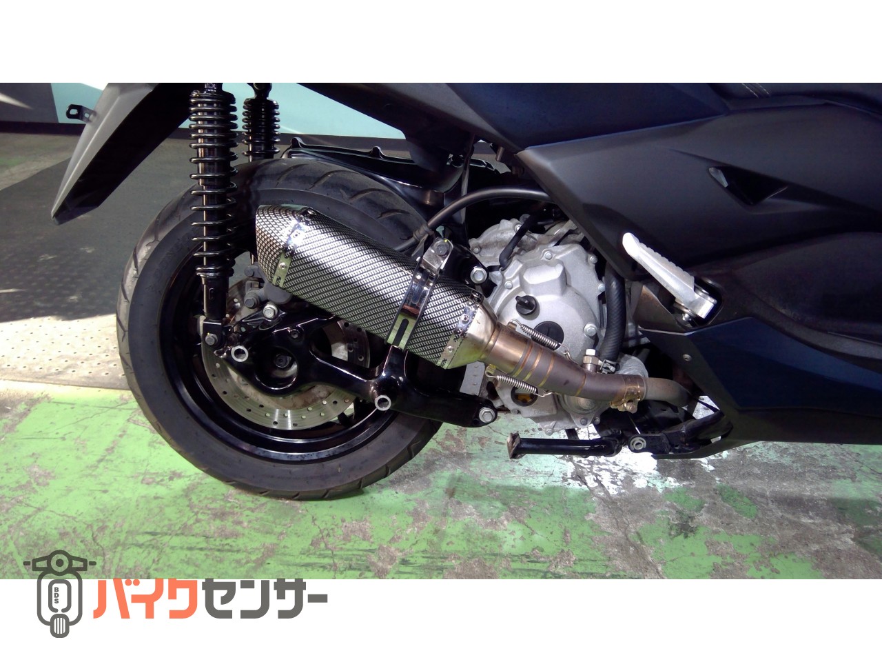 ヤマハ X-MAX250 SG42J ABS 社外マフラー ショートスクリーン ハンドル