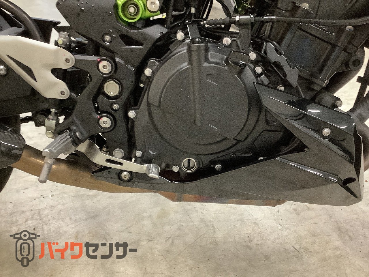カワサキ Z400 ヨシムラサイレンサー 前後ドラレコ マルチバー
