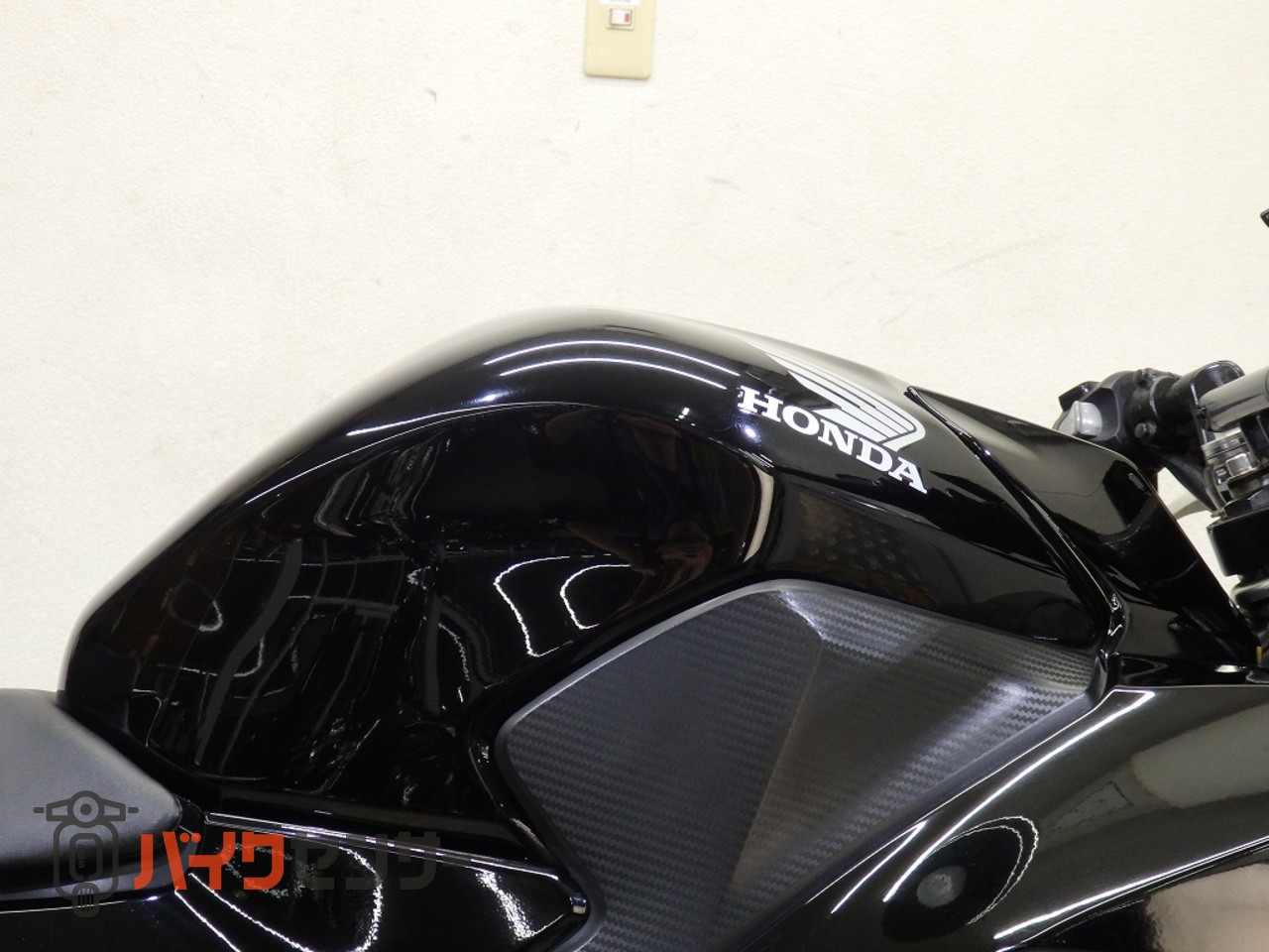 ホンダ CBR250R MC41後期モデル ETC USB電源付きマルチバー