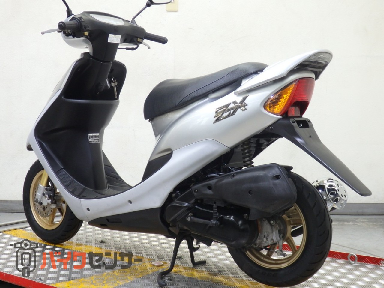 ホンダ DIO ZX 中期 2st 1998年モデル 79979 B705666| BDS