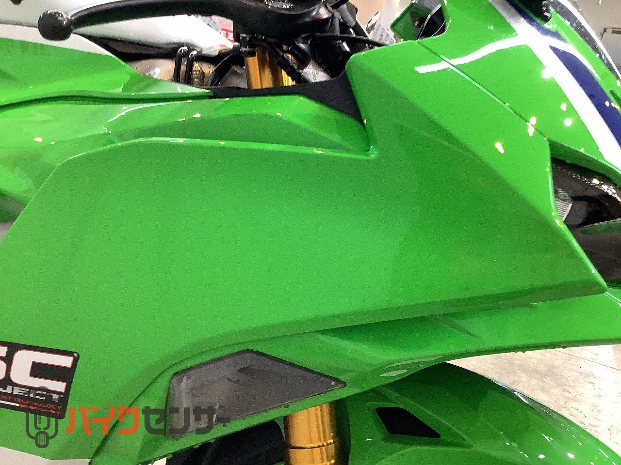 カワサキ ニンジャZX－6R ZX636J 2024年 40周年カラー