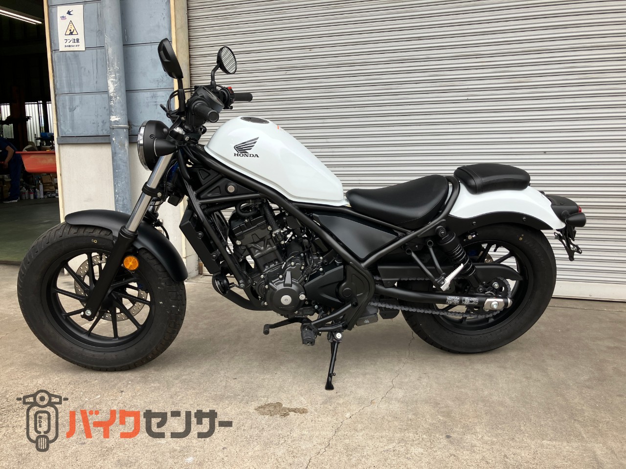 極美品！　HONDA レブル250 純正タンク＆フェンダーセット ホワイト ホンダ 2023ﾓﾃﾞﾙ レブル250 ホワイト 中古 距離少ないワンオーナー