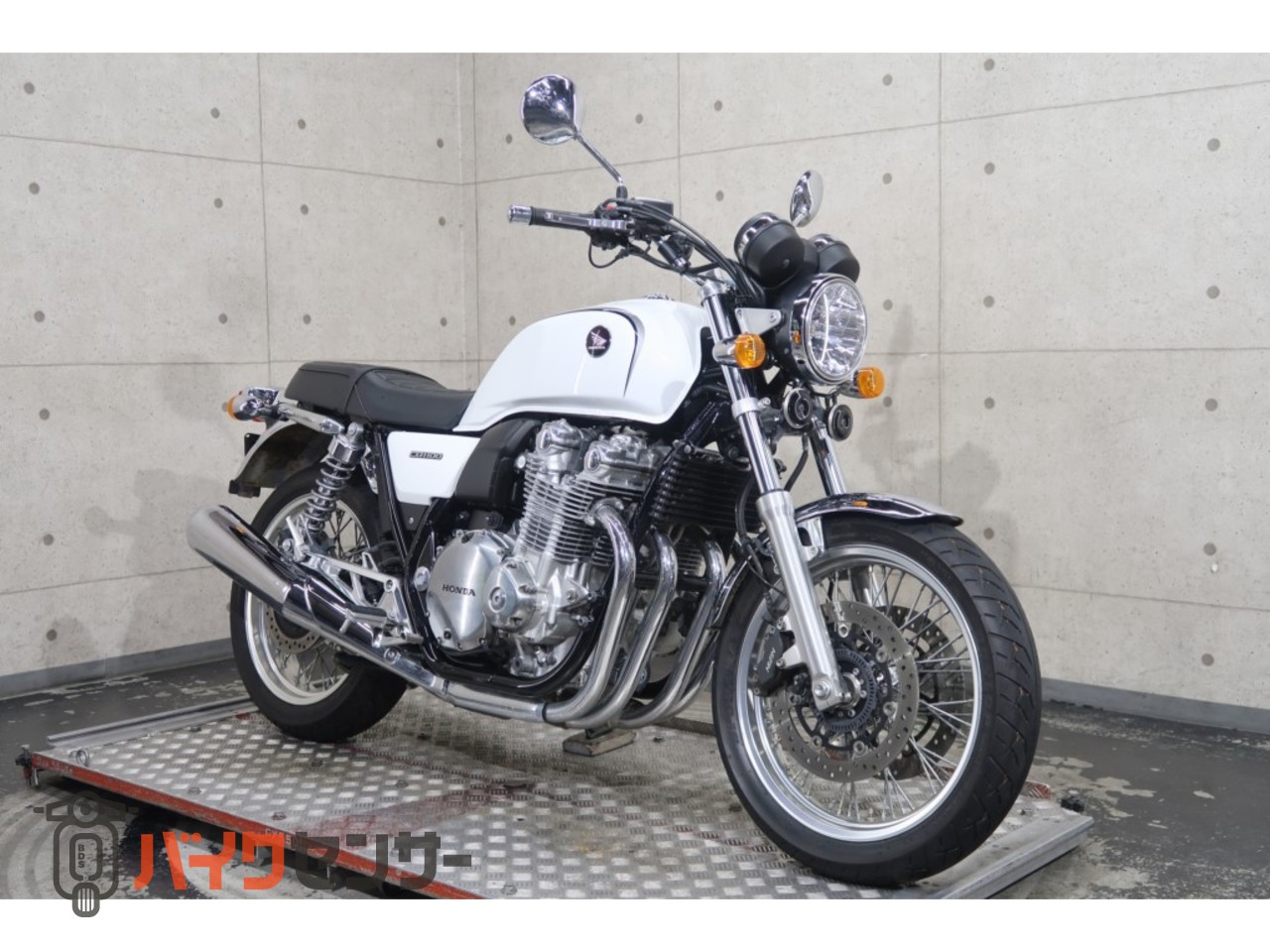 ホンダ CB1100EX SC65 ABS Eパッケージ USB 80190 B705960| BDSバイク