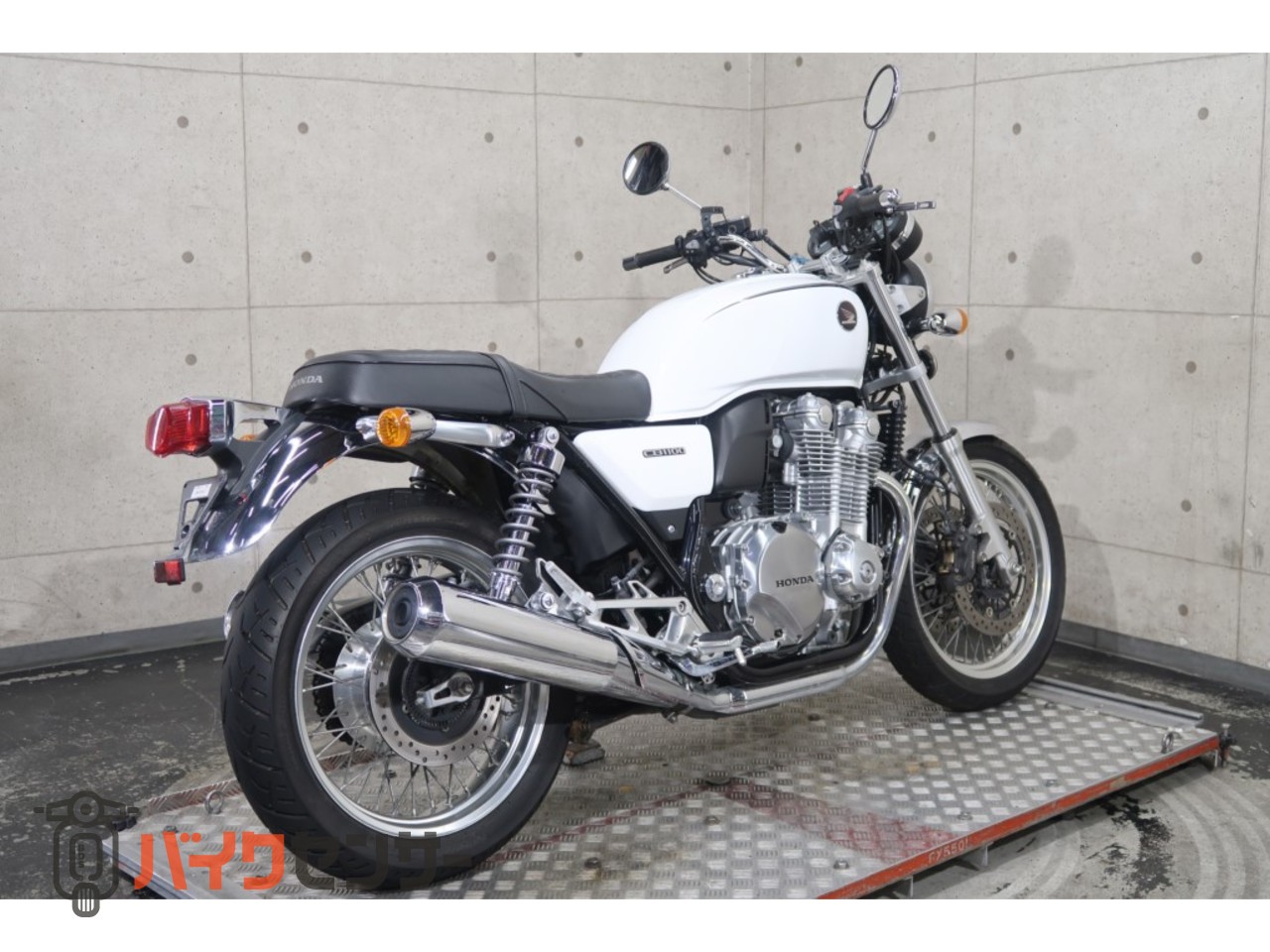 ホンダ CB1100EX SC65 ABS Eパッケージ USB 80190 B705960| BDSバイク