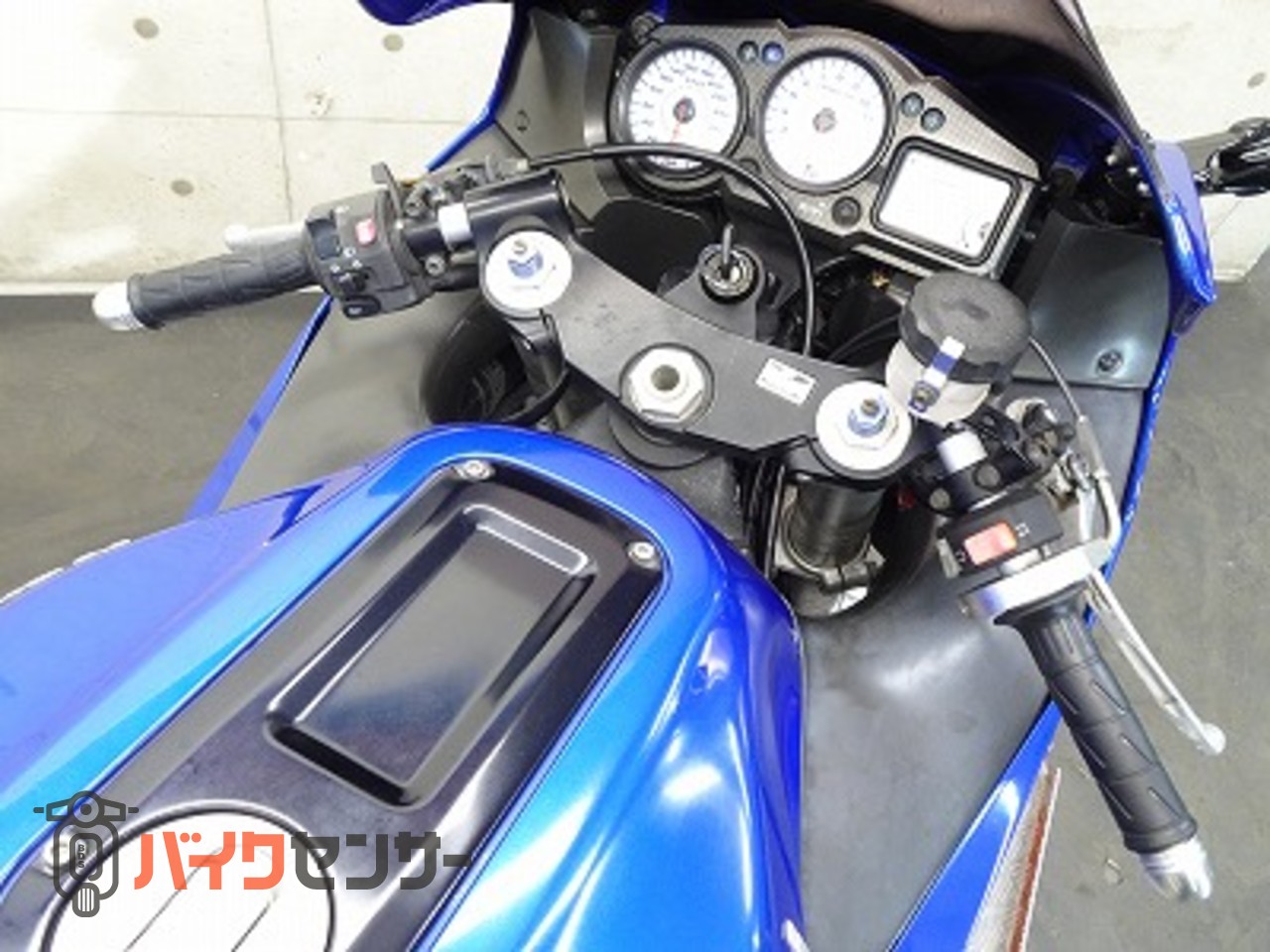 カワサキ Ninja ZX-12R 2002年モデル B型 マレーシア仕様 EL