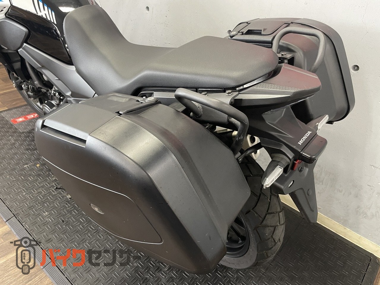 ホンダ 400X 2022年モデル 純正パニアケース装備！! B705990| BDS