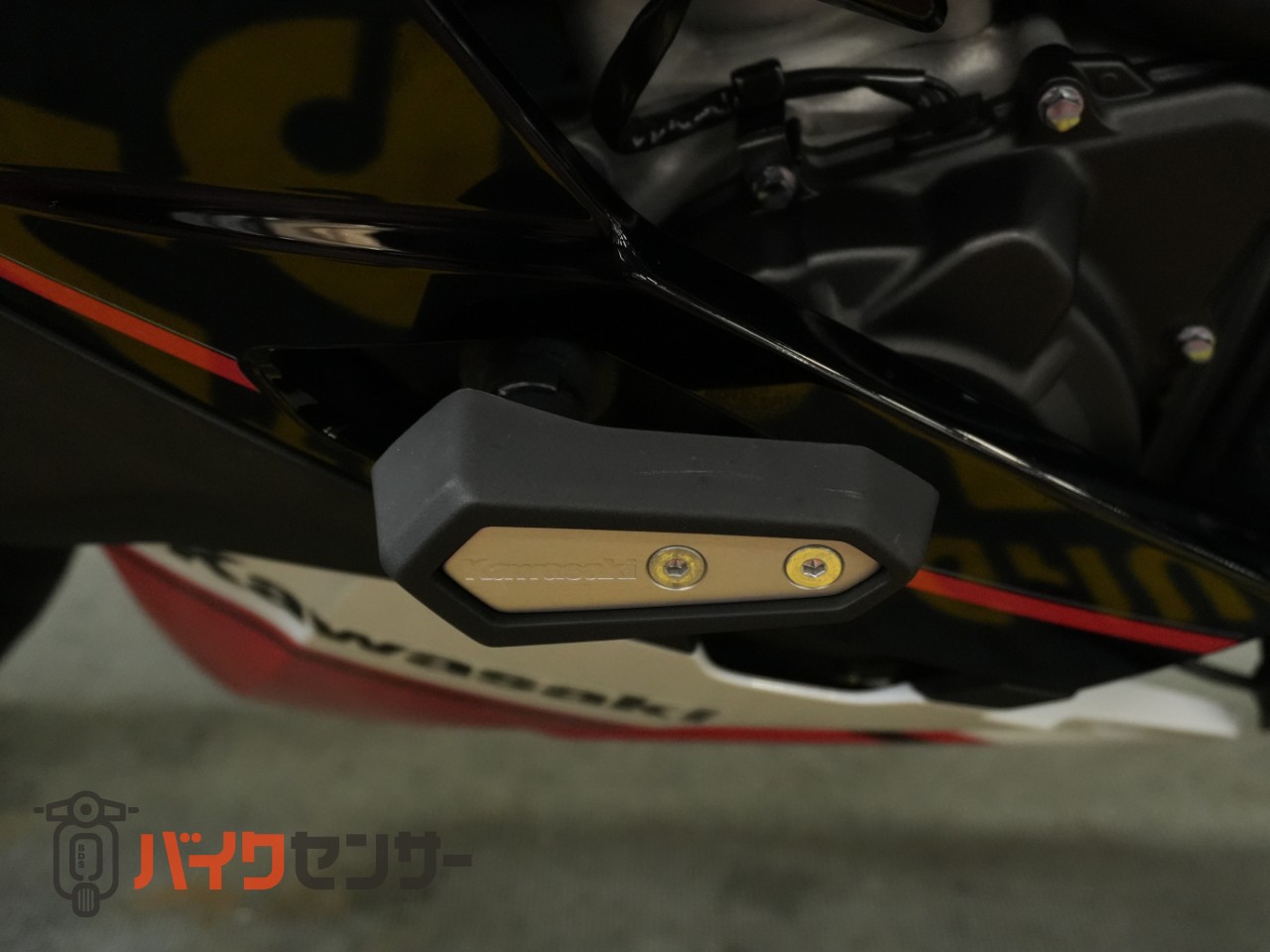 ぴぴぴ カワサキ Ninja ZX-25R SE グリップヒーター USB ベビーフェイスバック