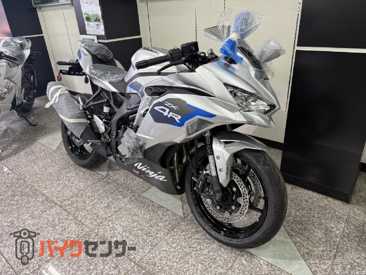 カワサキ Ninja ZX-4R SE B706668| BDSバイクセンサー