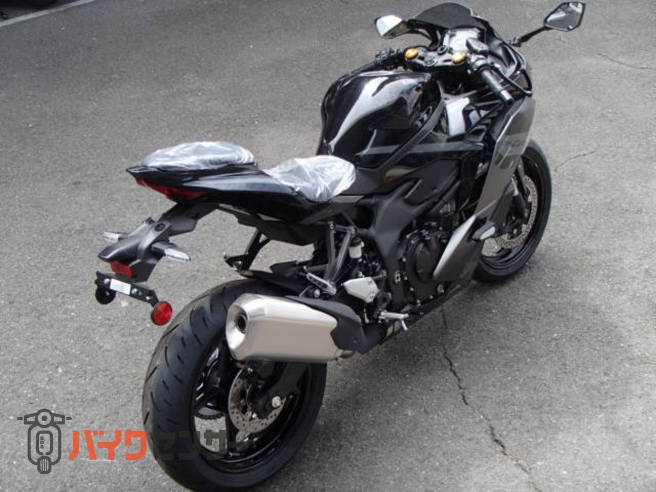カワサキ Ninja ZX-4R SE 2027年モデル B706718| BDSバイクセンサー