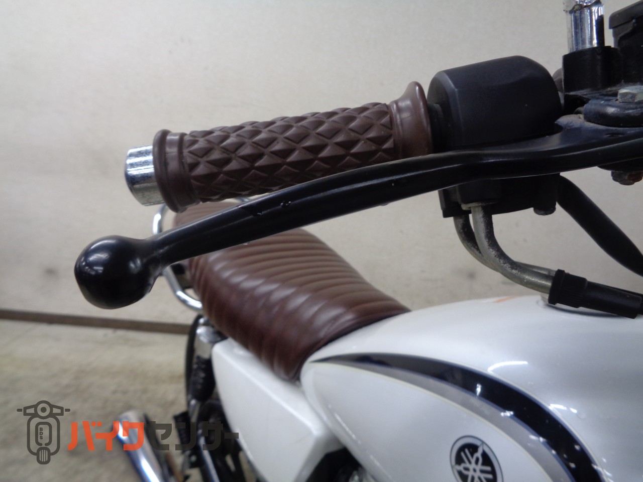 ヤマハ YB125SP ワンオーナー マフラー・シートカスタム タンデムバー