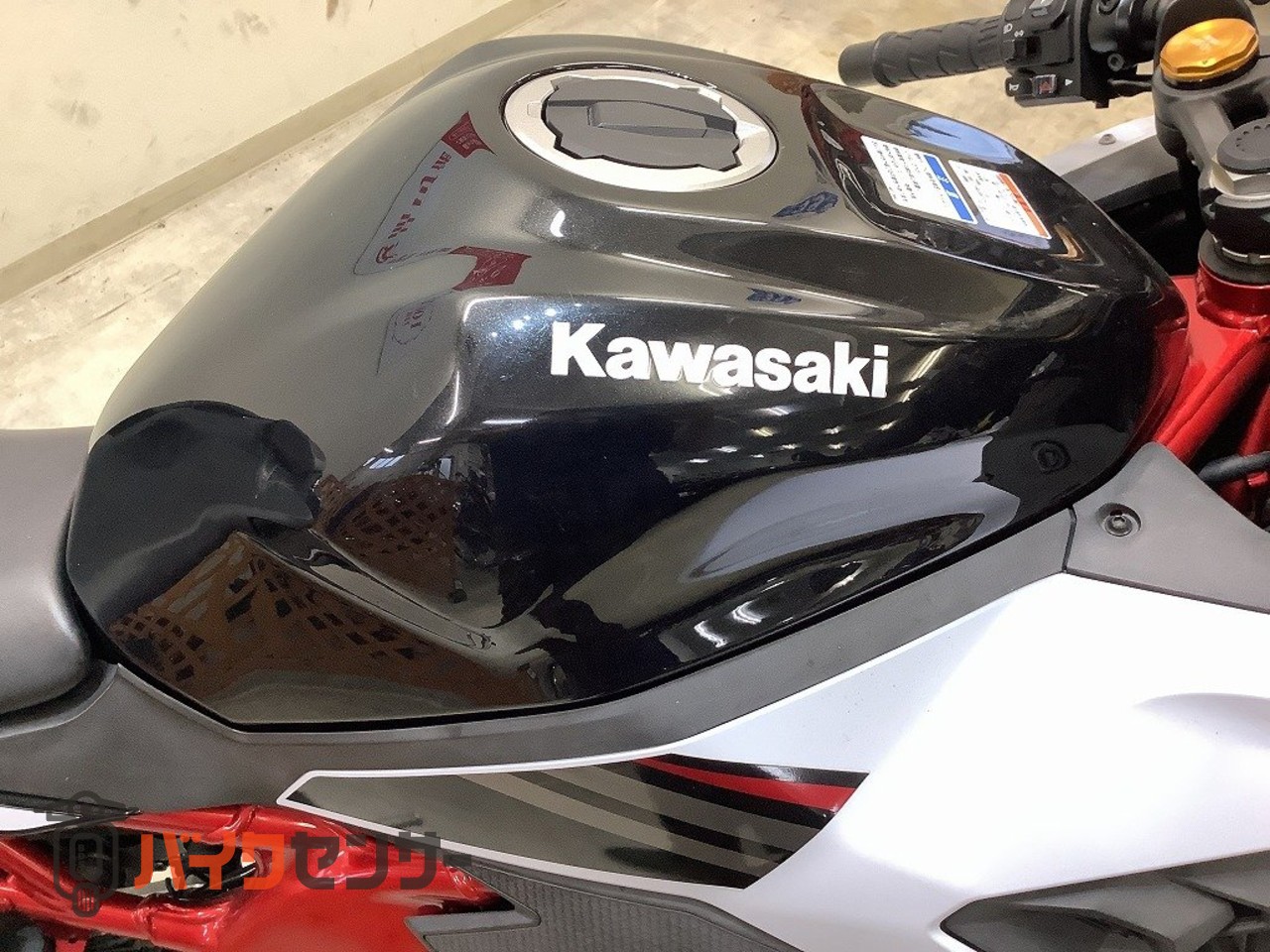 カワサキ ZX-25R SE【フェンダーレス マルチバー】 B706985| BDSバイク