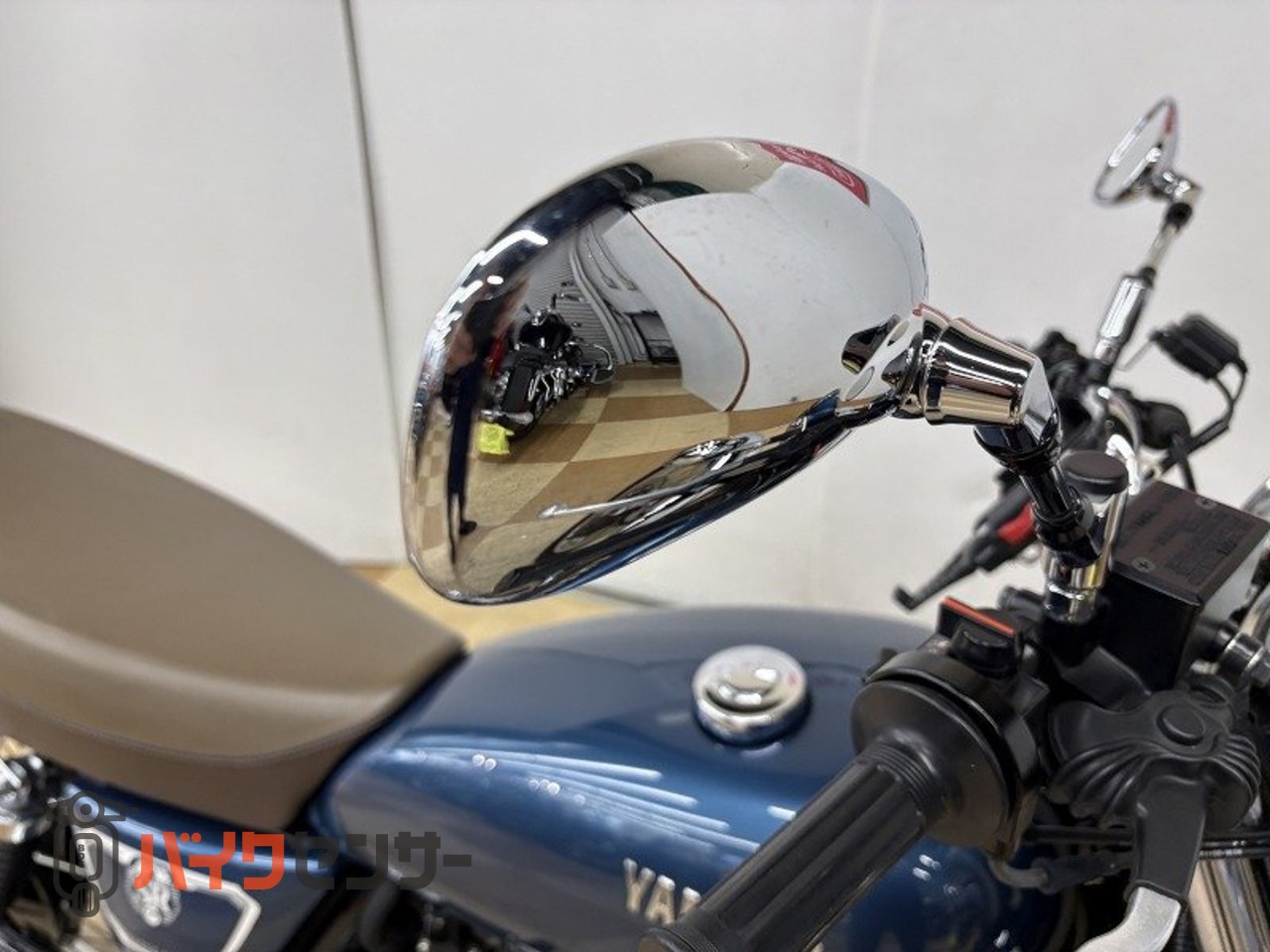ヤマハ SR400 2019年モデル ワンオーナー USB1ポート