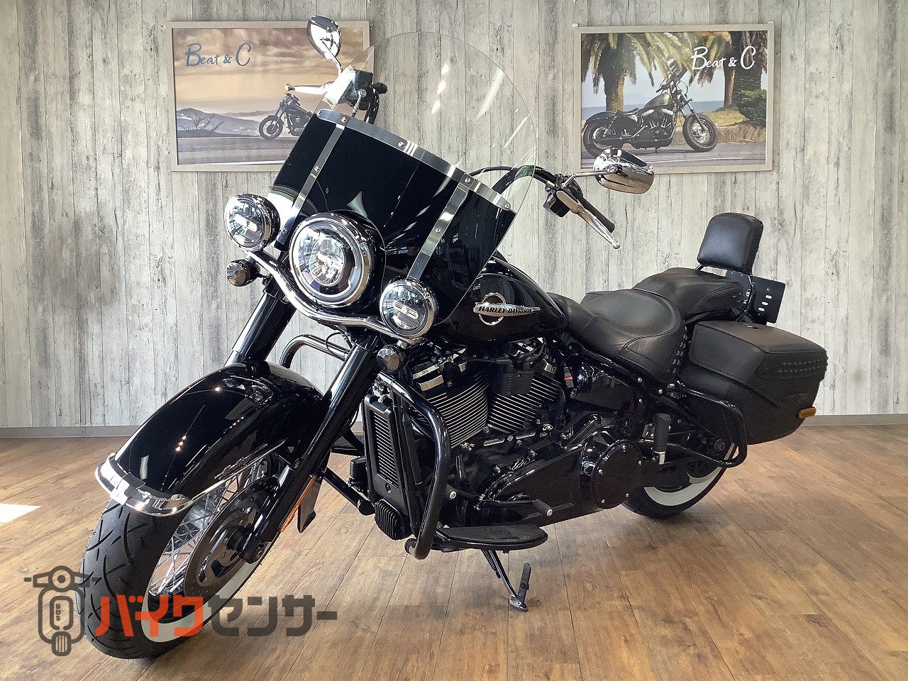 ハーレーダビッドソン ヘリテイジリフティルクラシック純正 バックレスト ハーレーダビッドソン FLHC1750ヘリテイジクラシック