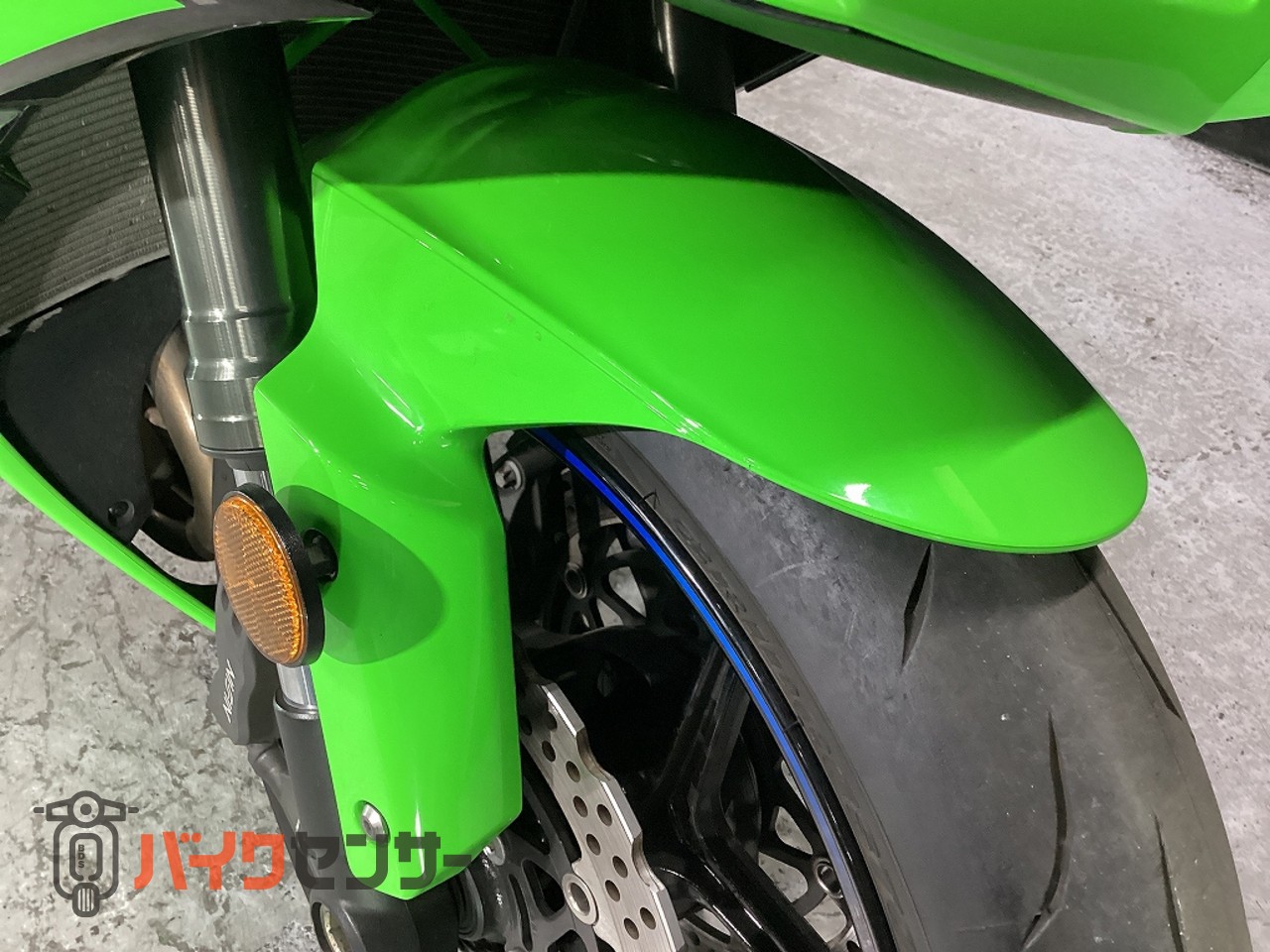 カワサキ Ninja ZX-6R ☆極美車☆乗出し整備済・ストライカー製バック