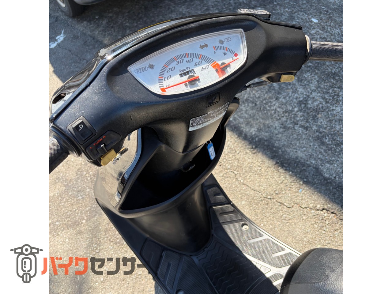 在庫確認中。 在庫確認・リクエスト用 ライブDio ZX(ホンダ)のバイクを探すなら