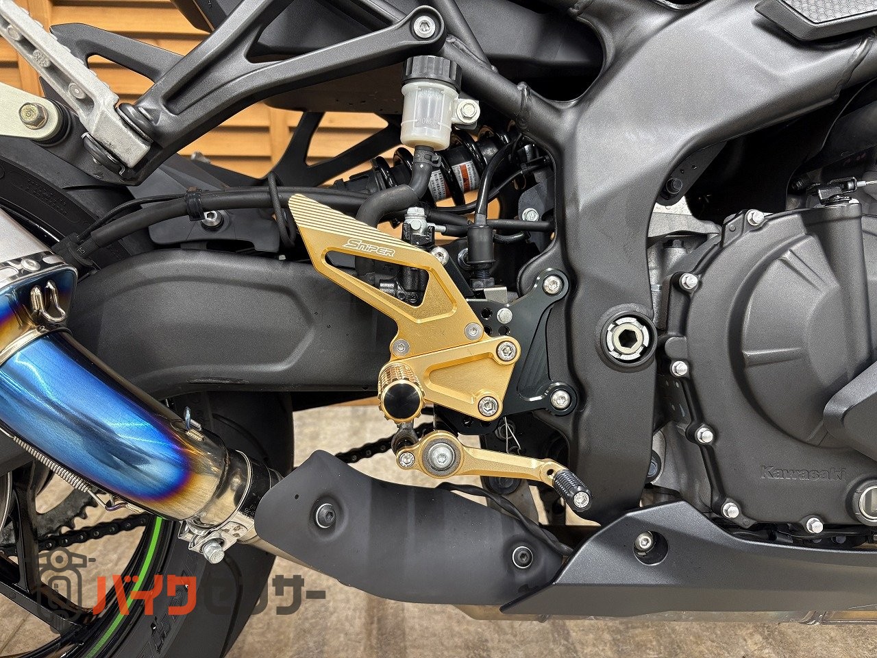 カワサキ NINJA ZX－4RSE OVERレーシング製マフラー