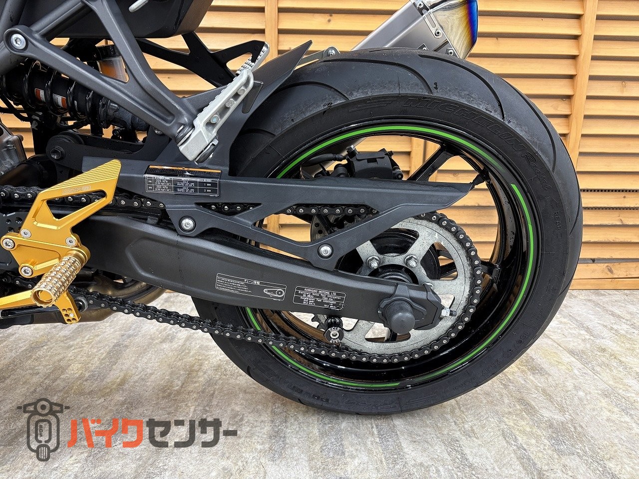 カワサキ NINJA ZX－4RSE OVERレーシング製マフラー