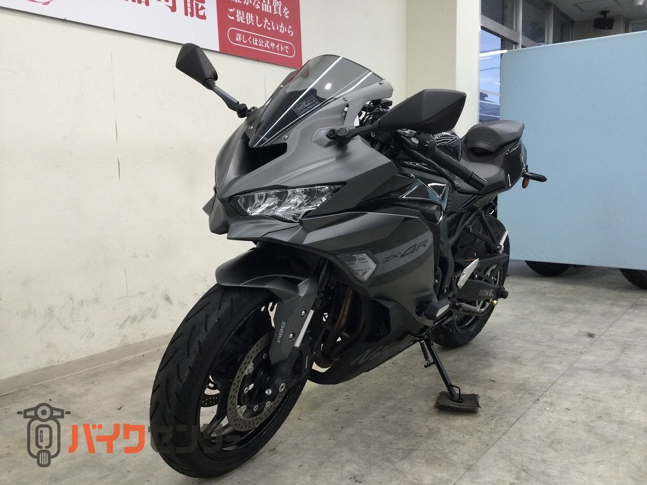 カワサキ Ninja ZX-4R SE／2026年モデル/ワンオーナー／USBポート装備