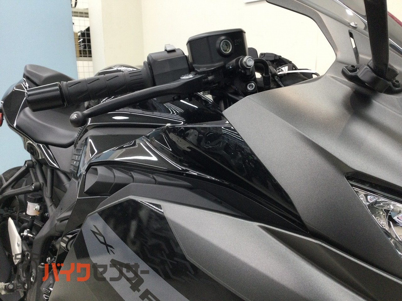 カワサキ Ninja ZX-4R SE／2026年モデル/ワンオーナー／USBポート装備