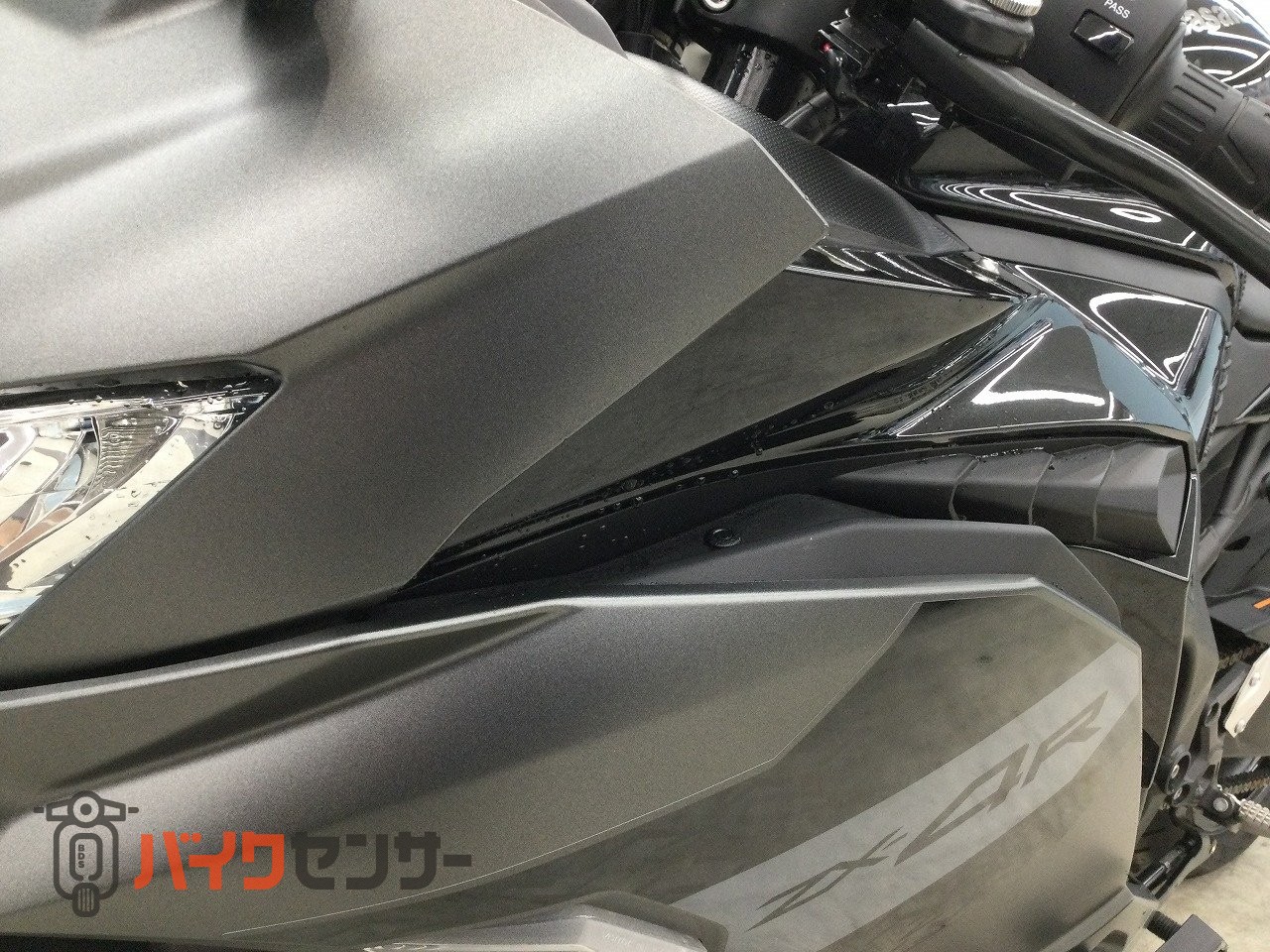 カワサキ Ninja ZX-4R SE／2026年モデル/ワンオーナー／USBポート装備