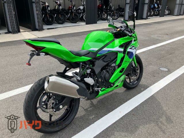 NINJA ZX-4RR - KAWASAKI | CHAMPION 76 | チャンピオン 76