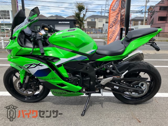 NINJA ZX-4RR - KAWASAKI | CHAMPION 76 | チャンピオン 76