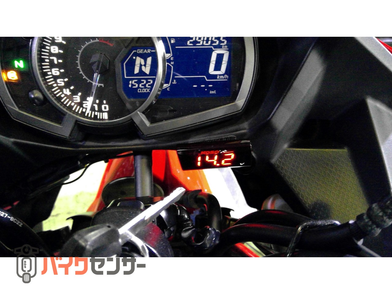 カワサキ Ninja250 EX250P ABS 電圧計 USB2口 B707580| BDSバイクセンサー