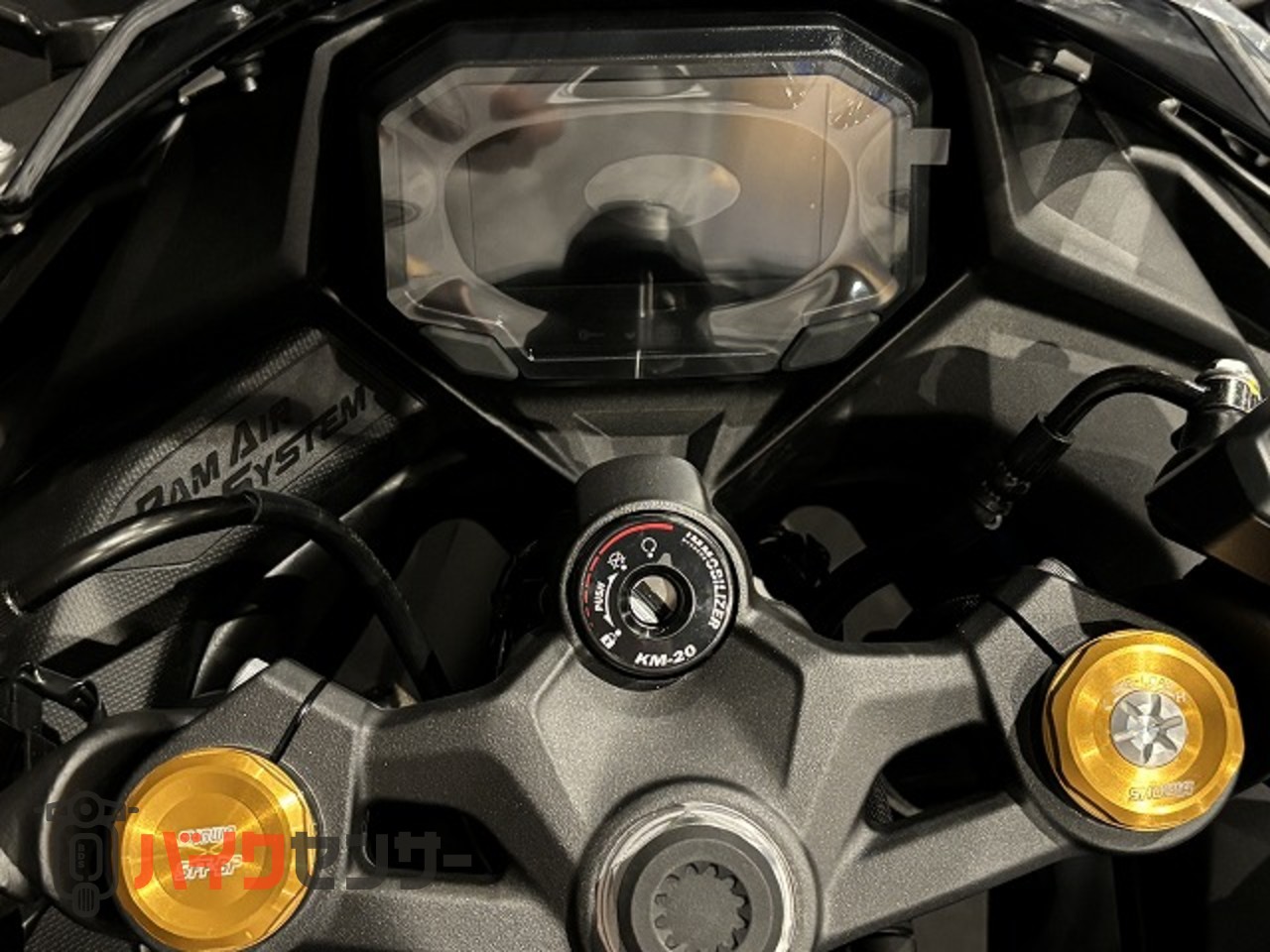 カワサキ Ninja ZX-4R SE 2027年モデル メタリックマット