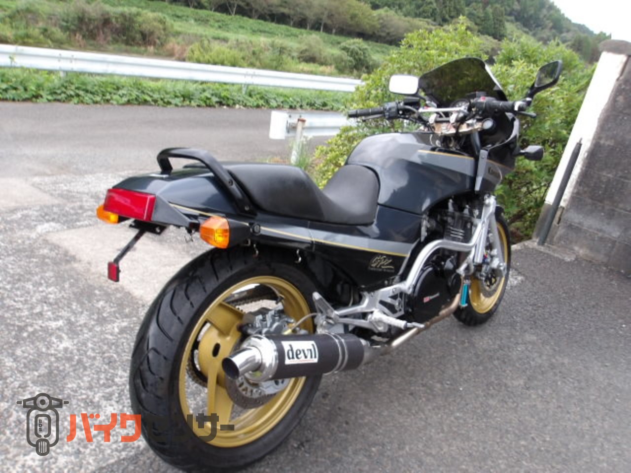 カワサキ GPZ900R 1993モデル A10 マフラー ラジエター ステップ