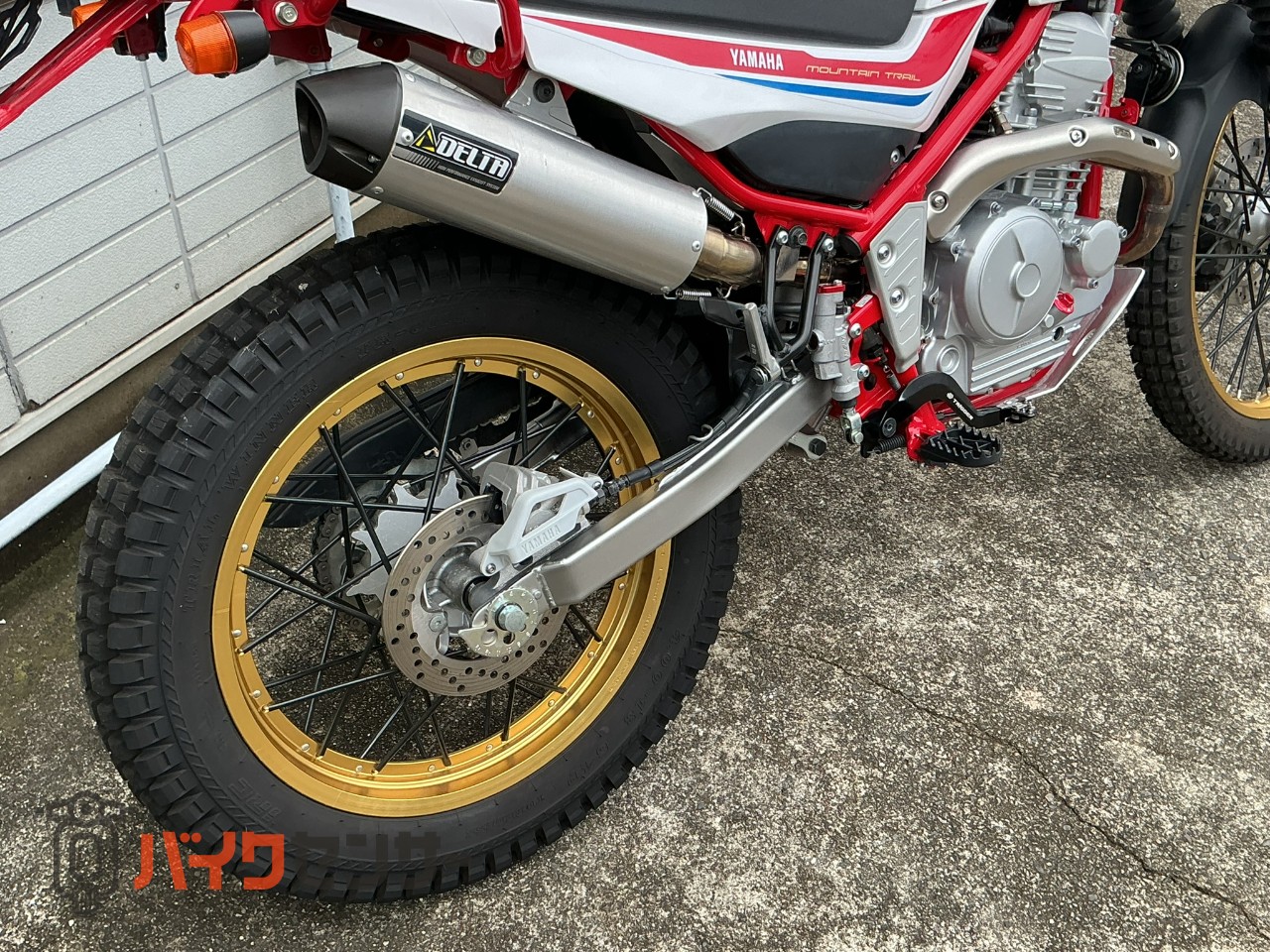 ジ*ー様 セロー250ファイナルエディション　純正マフラー ヤマハ セロー250 ファイナルエディション マフラー フォグ その他多数